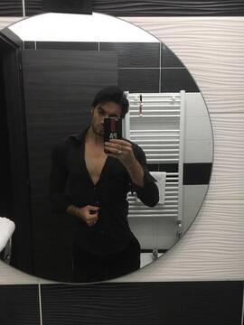 selfie 2